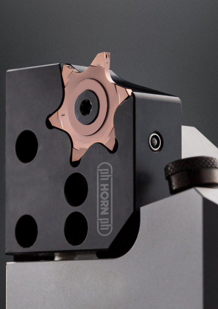 Long Tool Life and Greater Flexibility for the 64T Grooving System NN